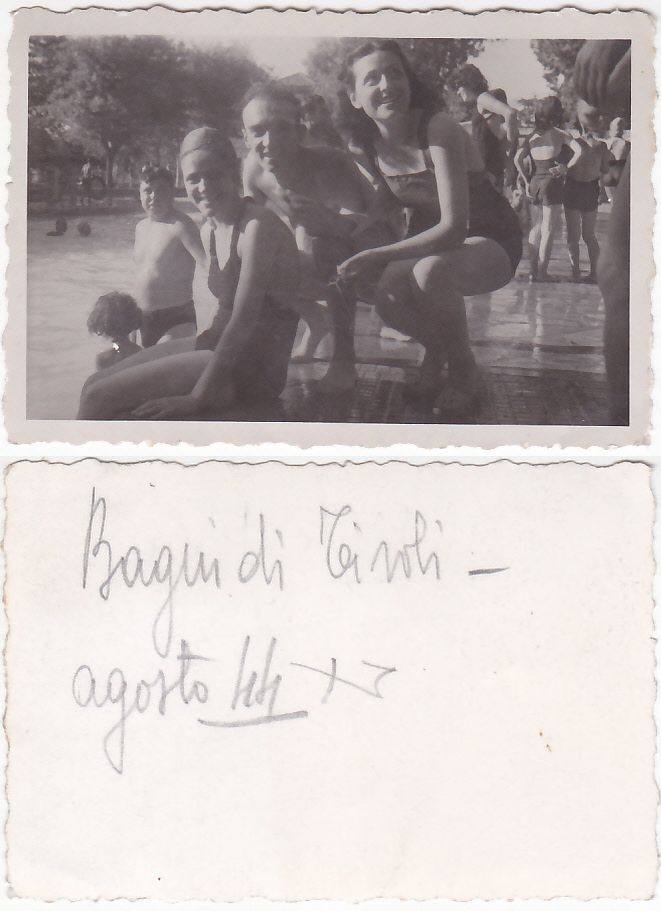 Bagnanti a Bagni di Tivoli, agosto 1944